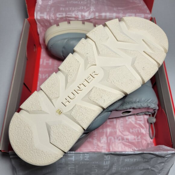 Hunter Maribel Lug Sole Insulated Waterproof Snow Booties in Taupe - Picture 4 of 7